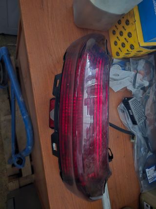 Piezas de yamaha 250 año 98 foco