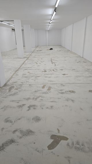 PINTOR DE SUELO 