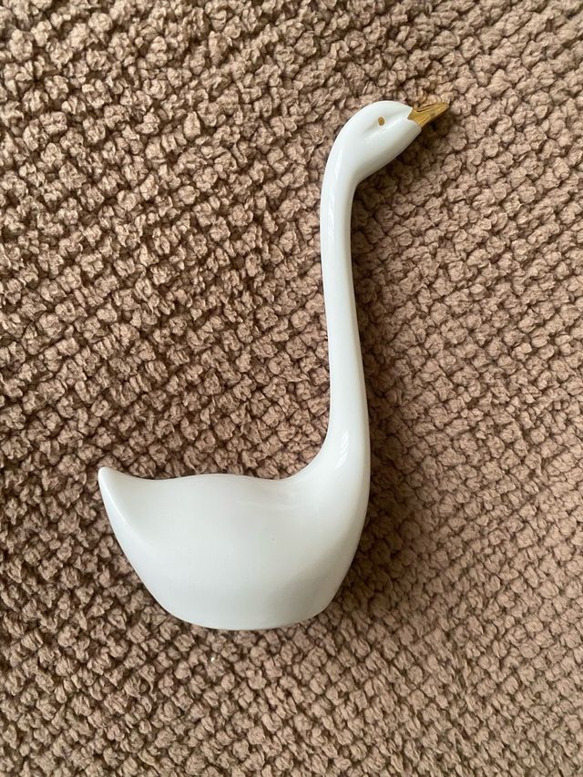 Figura porcelana cisne
