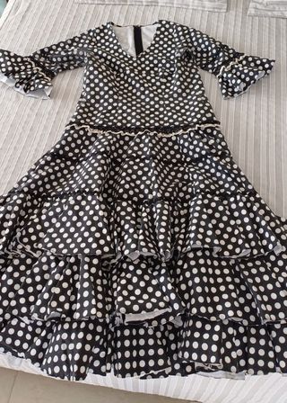 Traje flamenca lunares negro y blanco