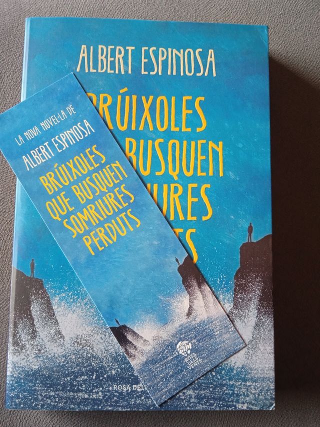 Brúixoles que busquen somriures perduts (Catalan Edition)