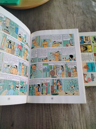 TINTÍN El país de oro negro y otro