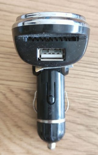 Transmisor FM para coche