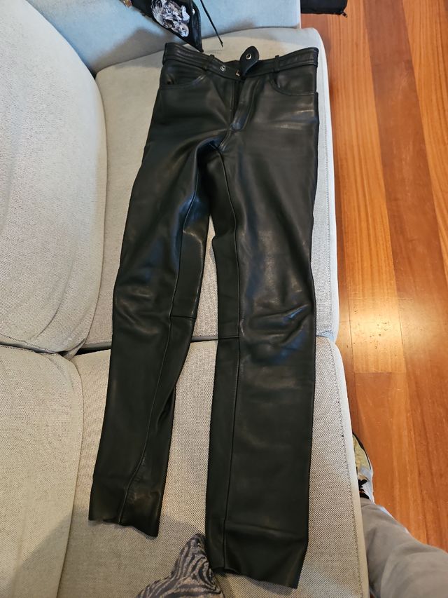 PANTALON CUERO MUJER