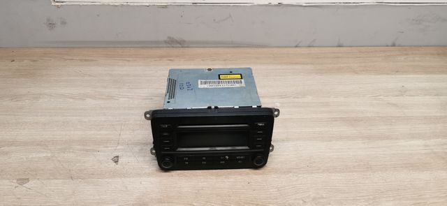 1K0035186L SISTEMA DE AUDIO / RADIO CD