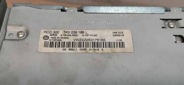 1K0035186L SISTEMA DE AUDIO / RADIO CD