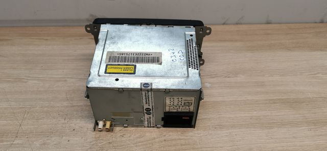 1K0035186L SISTEMA DE AUDIO / RADIO CD