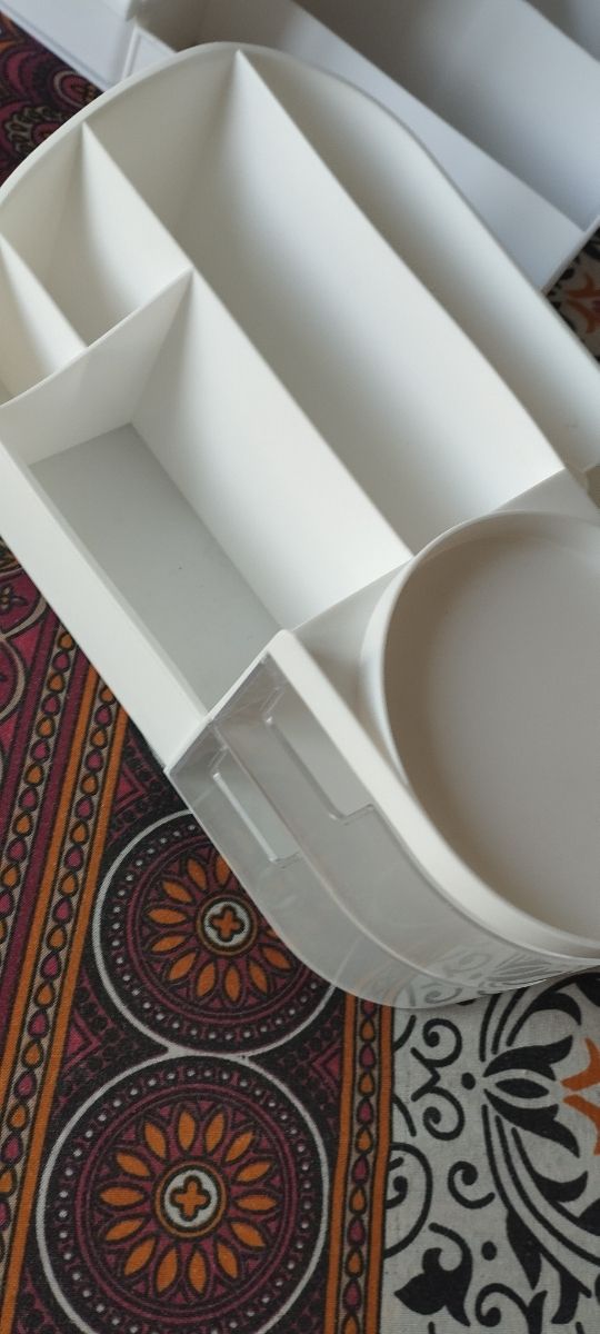 Organizzatori trucco più specchietto