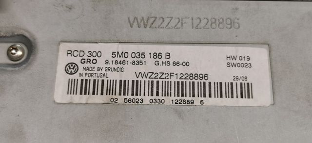 5M0035186B SISTEMA DE AUDIO / RADIO CD con código