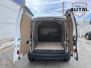 Nissan NV250 80CV 5P