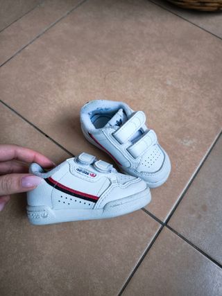 Sapatilhas adidas TAM.19 bebé