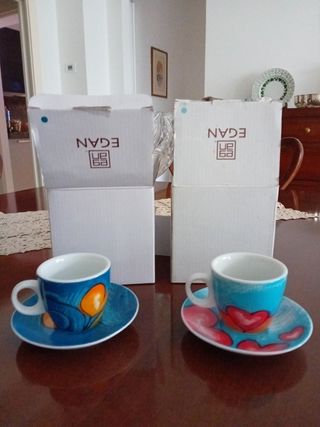 2 tazzine con piattini egan con confezi