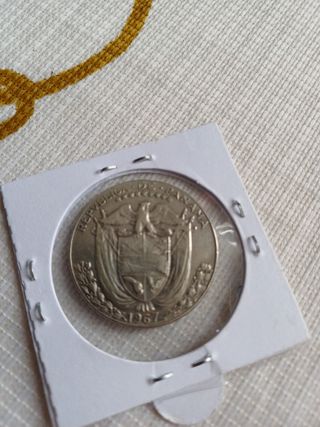 Moneda de plata medio balboa panama