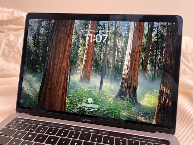 MacBook PRO 2018 con Touch Bar