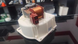 5867500 Ventilador 230V microondas MIELE M623G