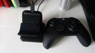 Soporte para mando Xbox Elite