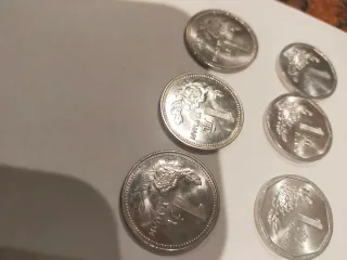 Lote 39 monedas varios países, ver fotos.