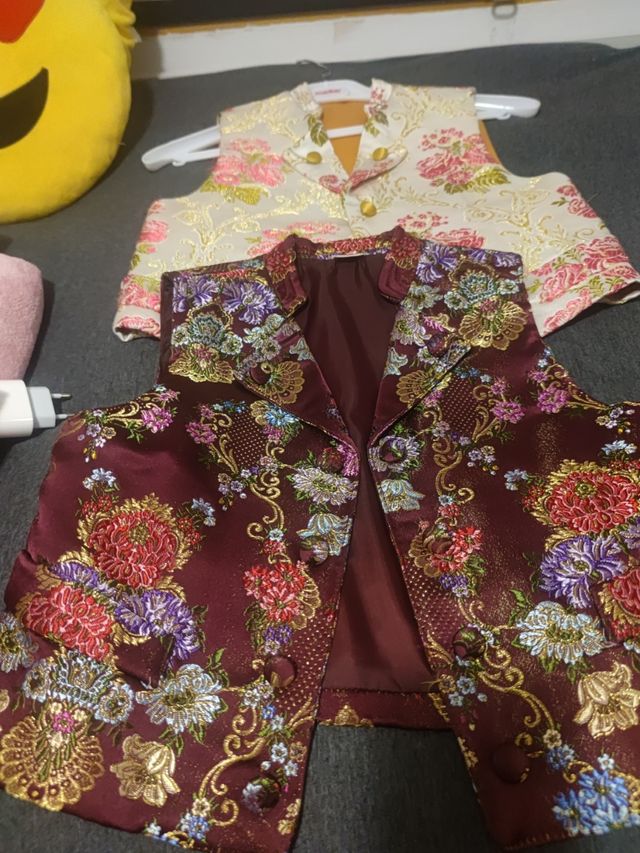 Chaleco falleros varios