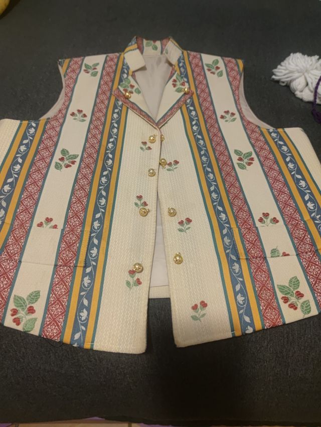 Chaleco falleros varios