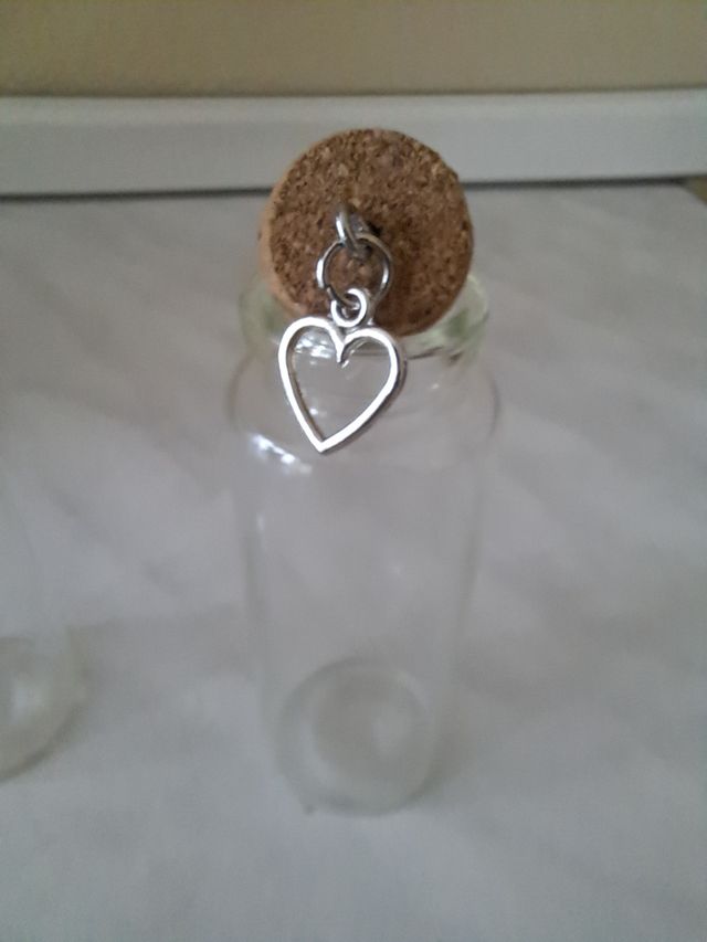 Contenitori con ciondolo a cuore