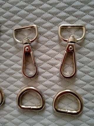 Moschettoni, anello e fibbia 