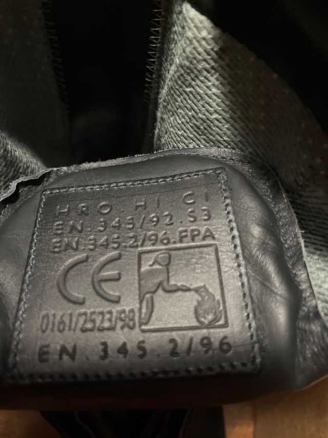 Scarponcini antifortunistici