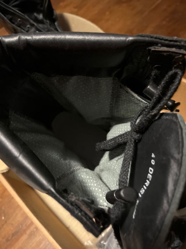 Scarponcini antifortunistici