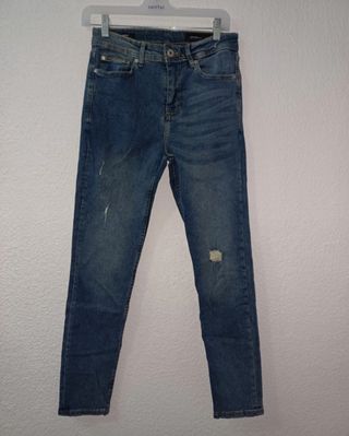 Pantalón vaquero largo
