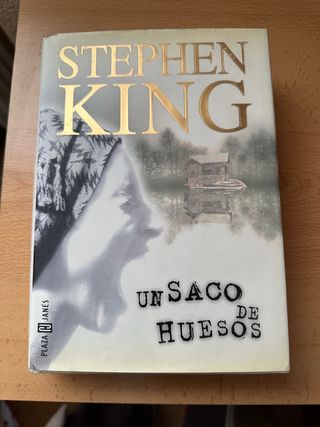 Un saco de huesos de Stephen King