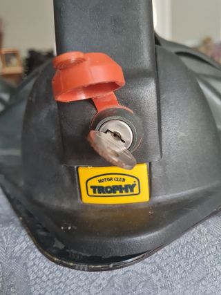 Portaesquis magnetico