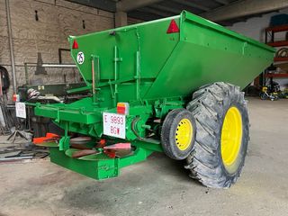 Abonadora Rimasa con bascula