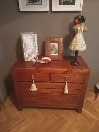 Dormitorio muebles coloniales