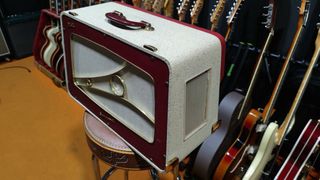 Amplificador de guitarra Dynacord 