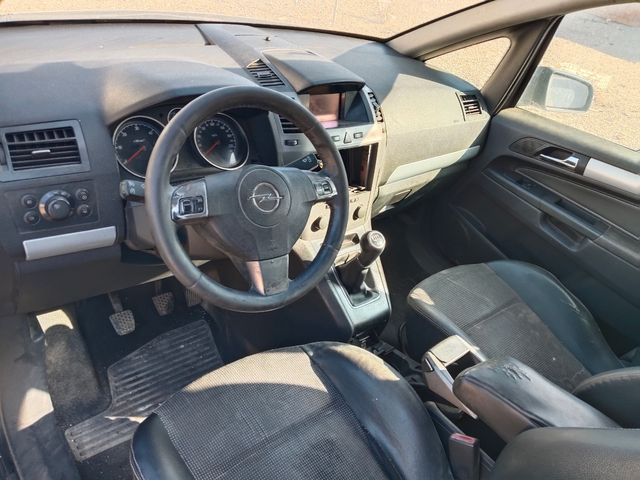 Opel Zafira b desguace