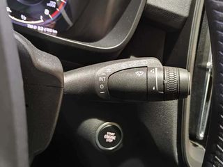 Volvo XC40 Momentum 1.5 T3 Auto 163 5p