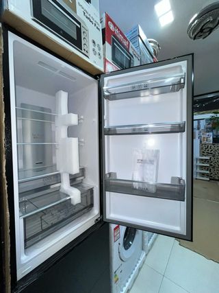Nevera Alpha puerta espejo
