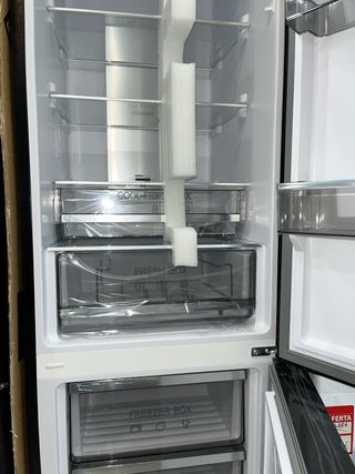 Nevera Alpha puerta espejo