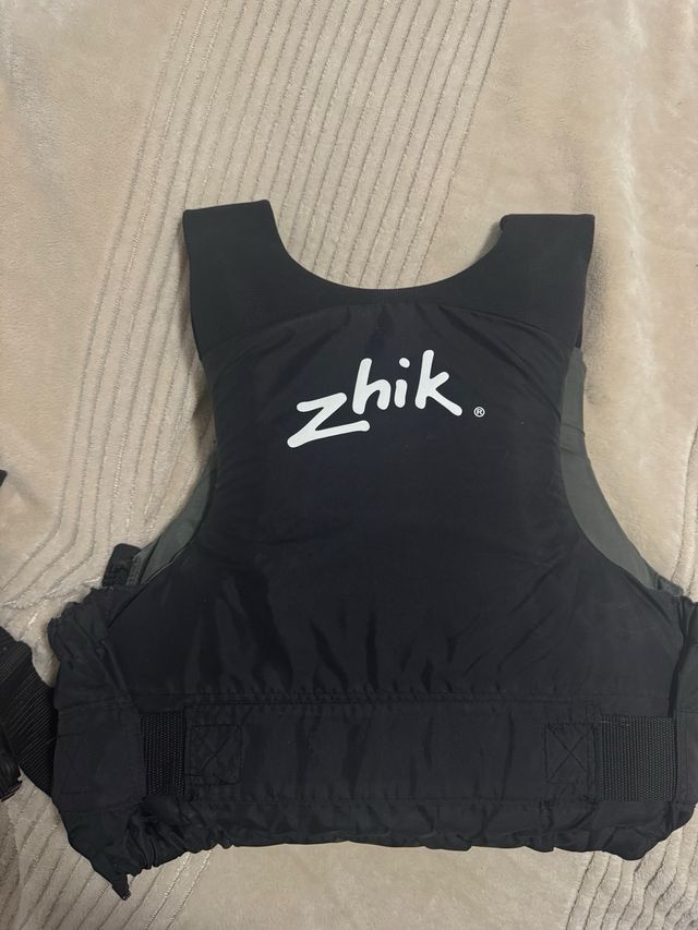 Zhik PFD de vela