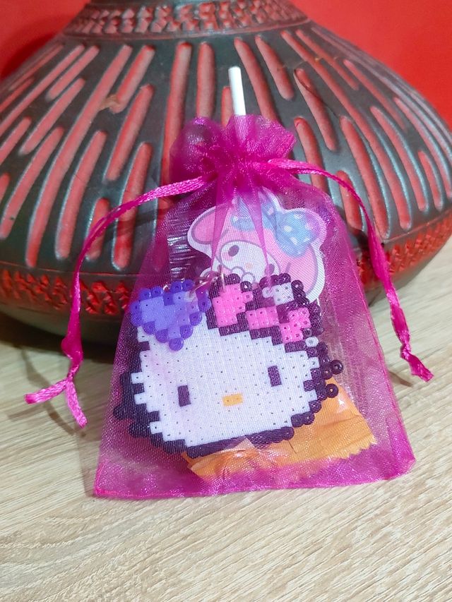 Llavero Hama Beads "Hello Kitty"