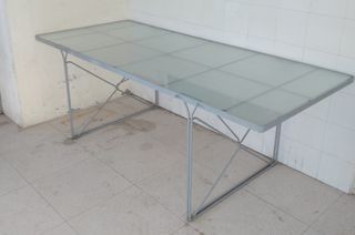 Mesa cristal hierro 