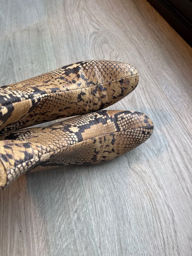 Botines serpiente Zara talla 38