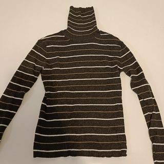 Jersey de punto de cuello alto a rayas