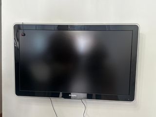 TV Philips 42 pulgadas para colgar