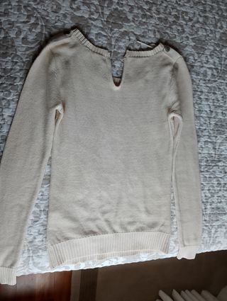 Jersey chica manga larga. Talla L 