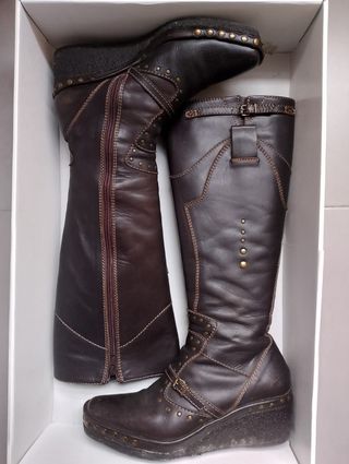 Botas altas piel  marrón 