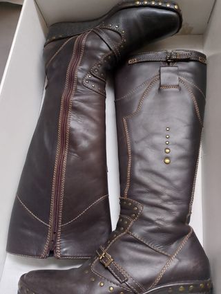 Botas altas piel  marrón 