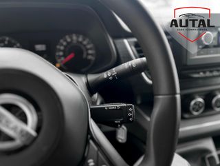 NISSAN NV300 9 PLAZAS