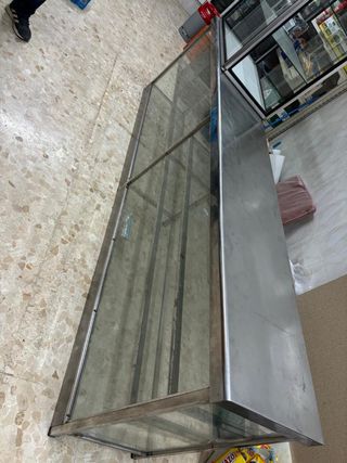 Mostrador acero inoxidable y cristal