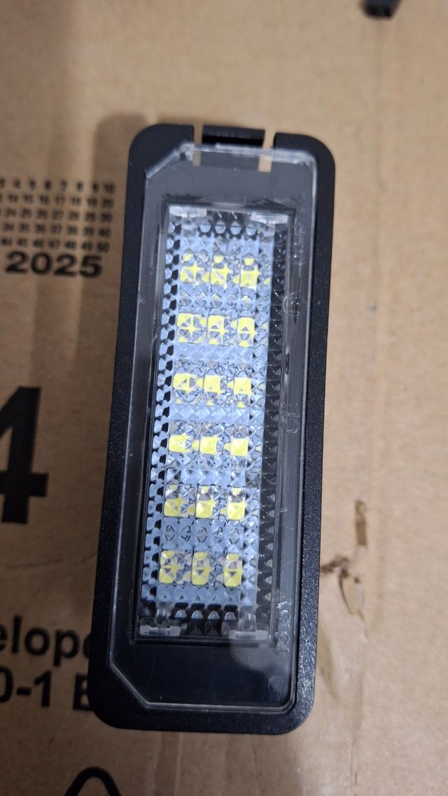 Luces matricula grupo vag