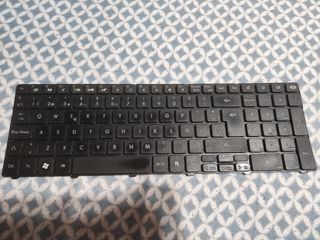 Portatil I3 Packard bell